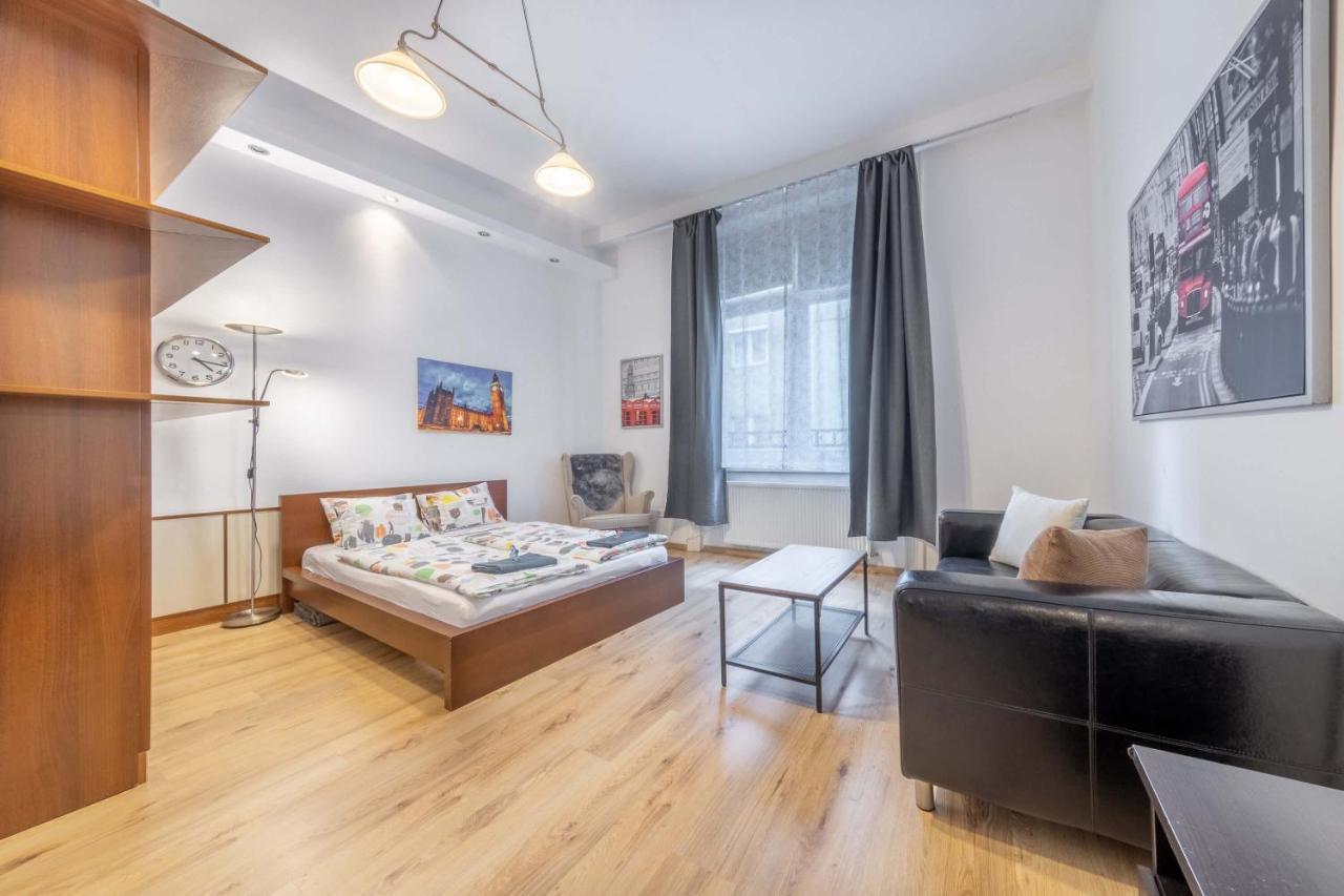 Anastasia 2 bedrooms apartment on Váci utca Budapeste Exterior foto